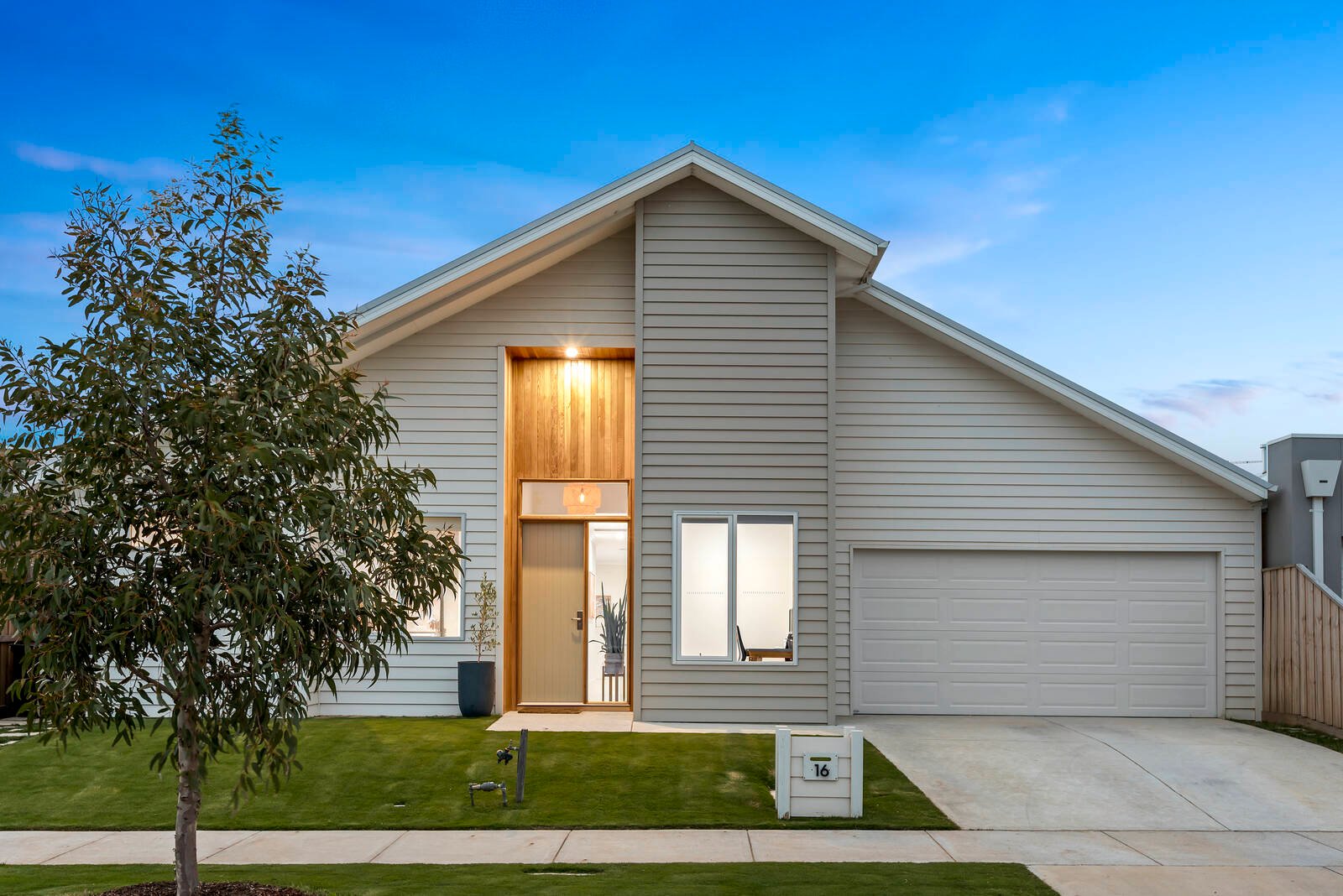 Property Gallery - Main Image
