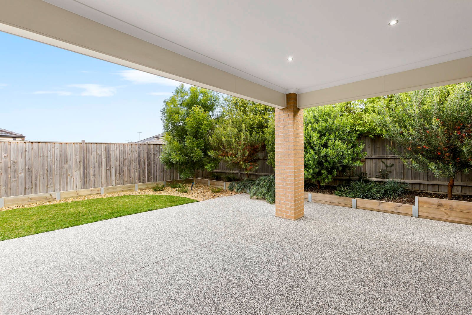 Property Gallery Thumbnail 11