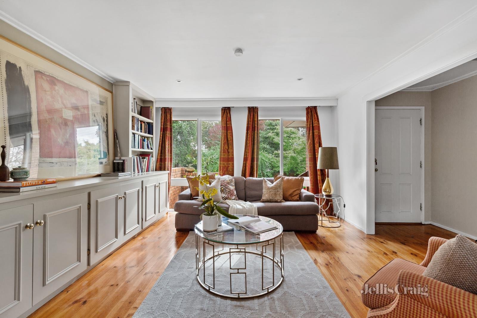 1/6 Smith Road, Camberwell image 1