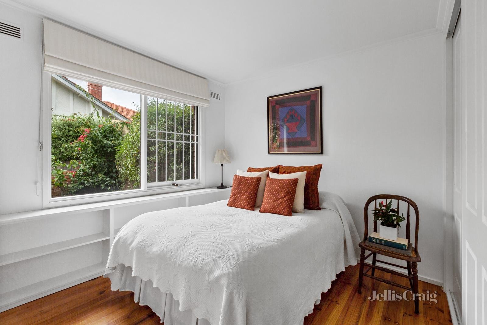 1/6 Smith Road, Camberwell image 4