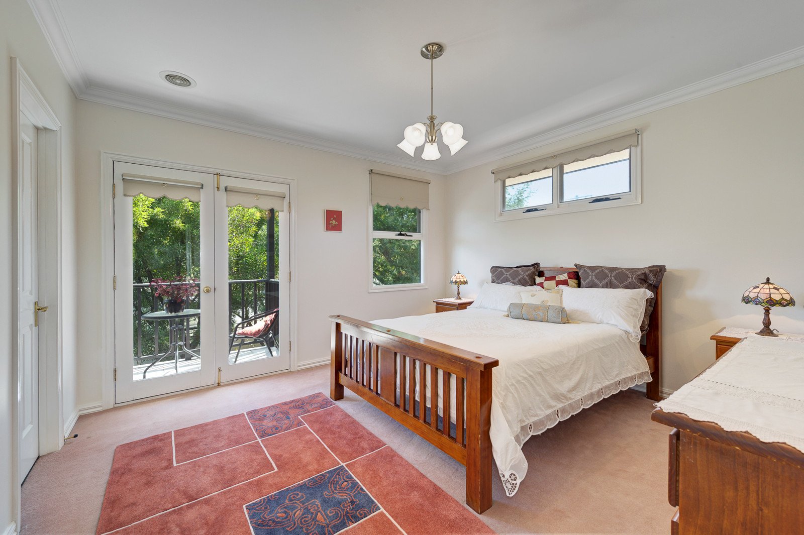 1/6 St Johns Wood Road, Mount Waverley image 5