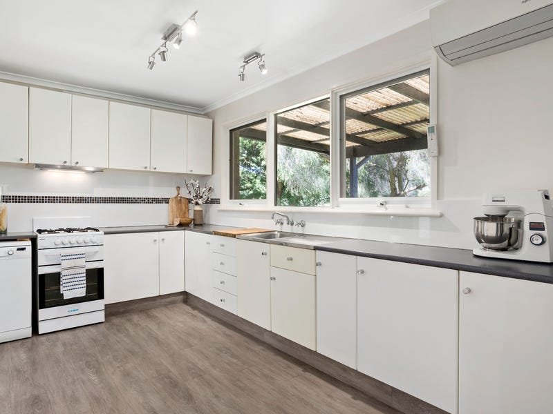 Property Gallery Thumbnail 5