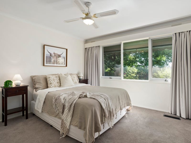 Property Gallery Thumbnail 9