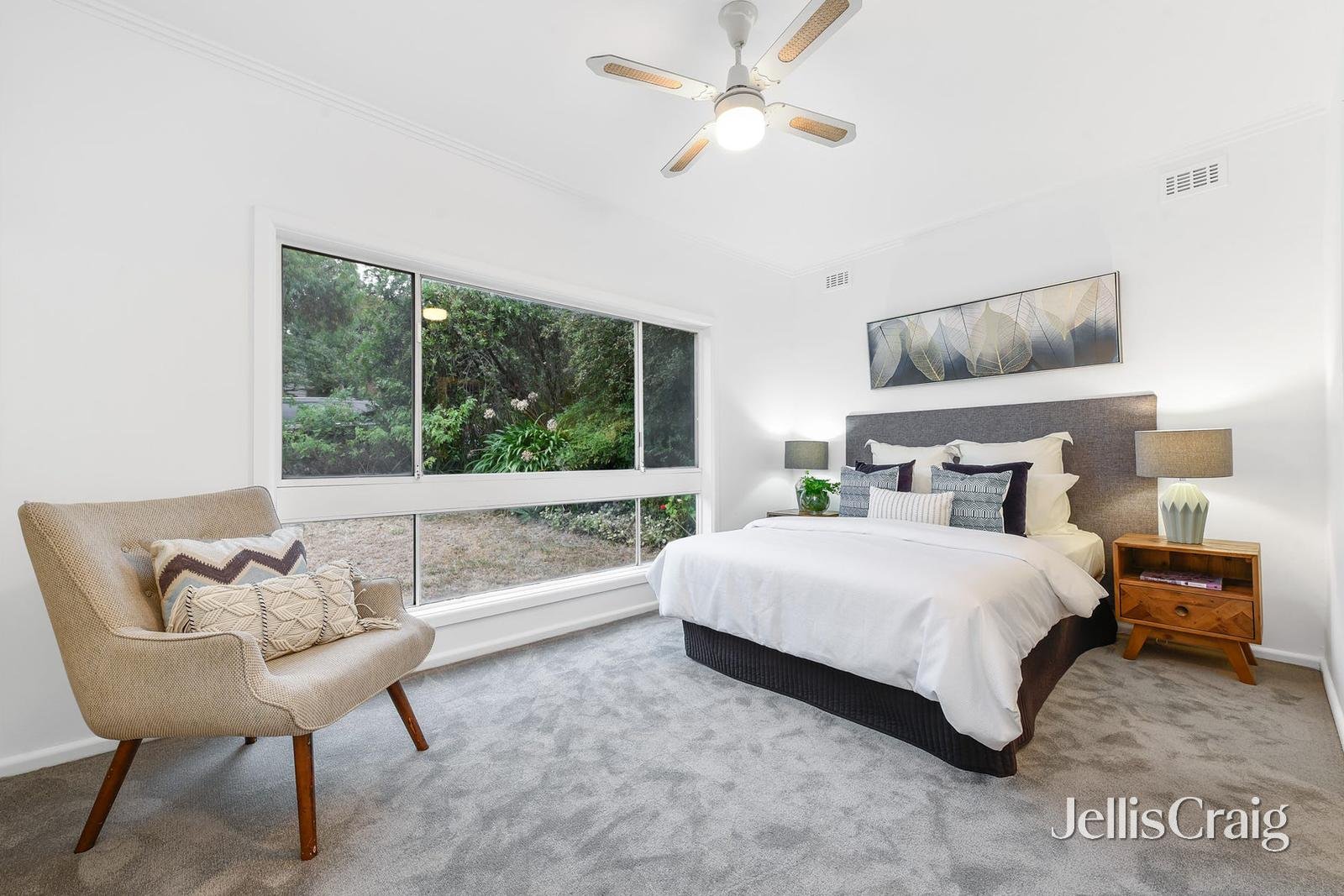 16 Stocks Road, Mount Waverley image 5