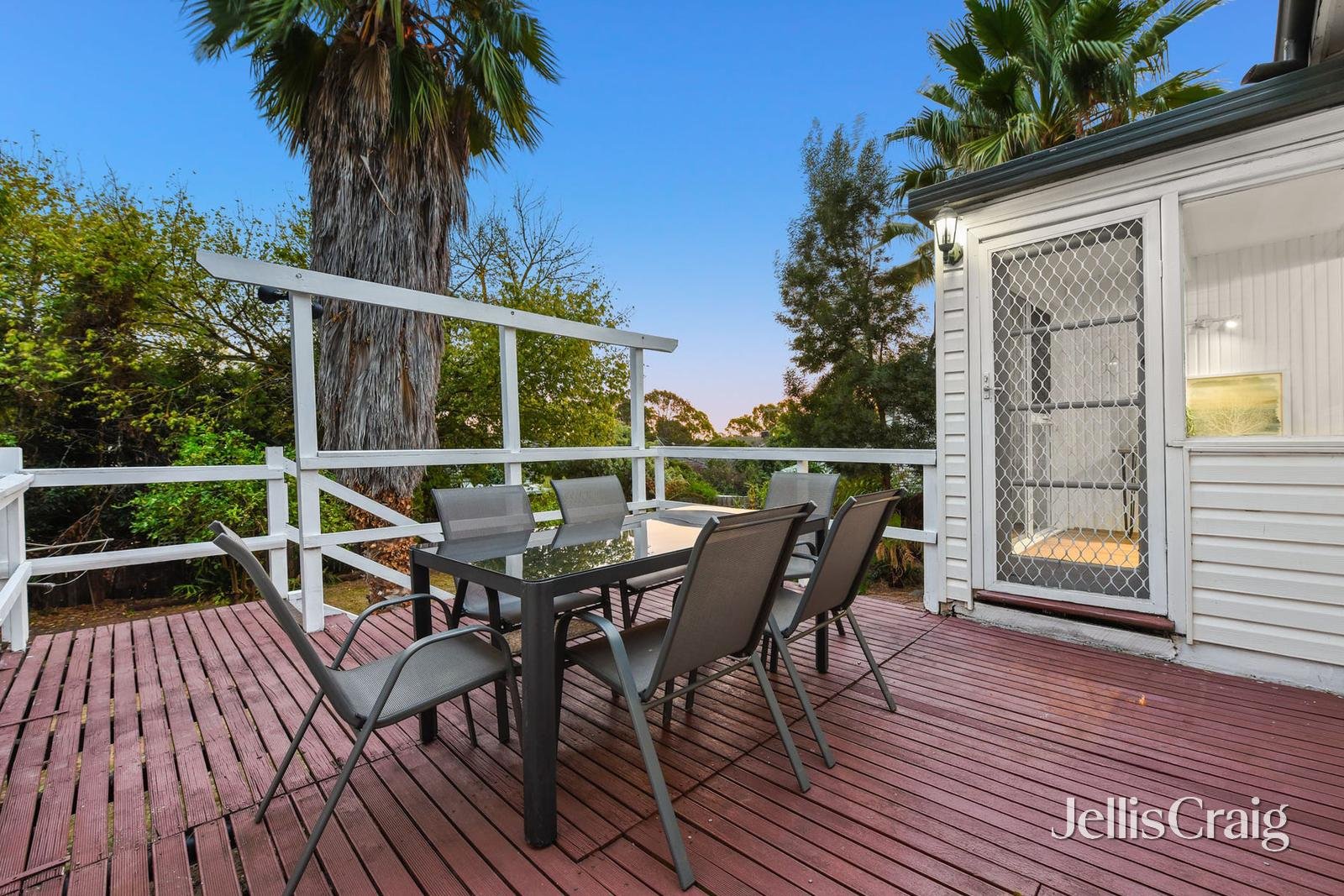 16 Stocks Road, Mount Waverley image 9