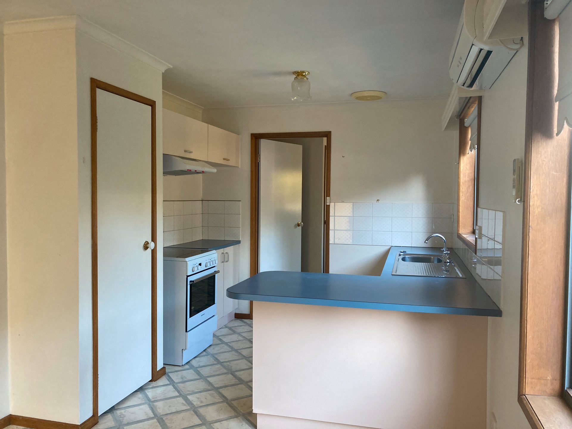 1/6 Sturt Street, Woodend image 4