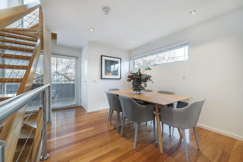 1/6 Summerhill Road, Glen Iris image 2