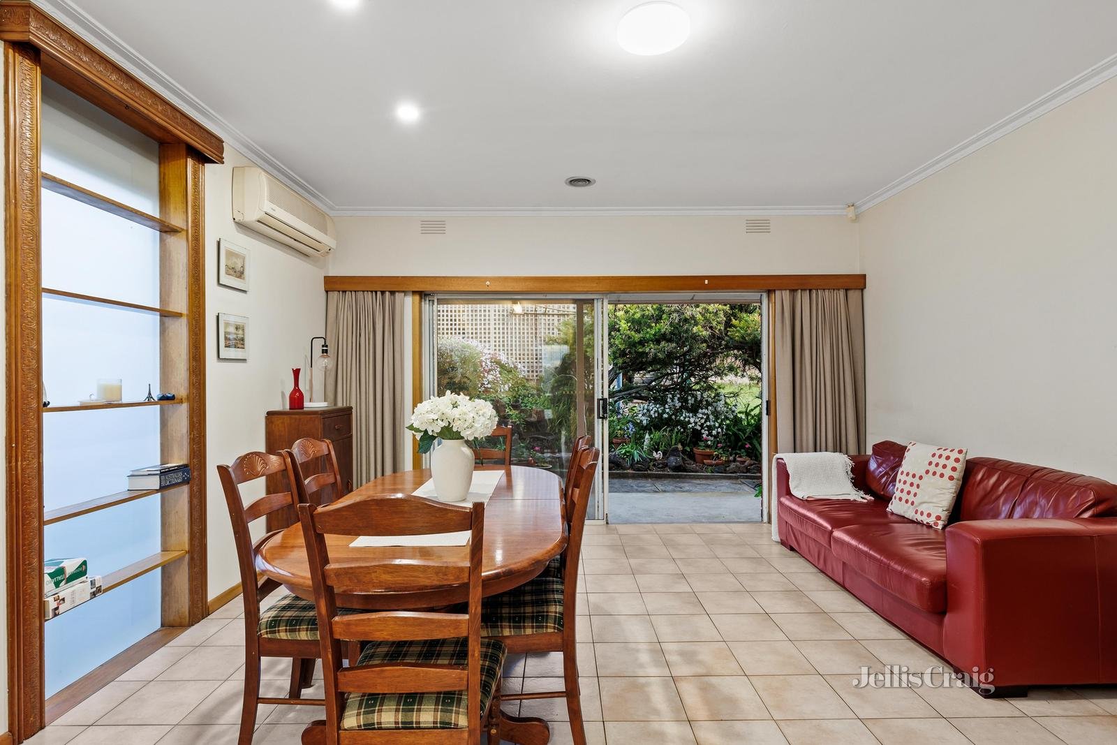 16 Summit Drive, Bulleen image 3