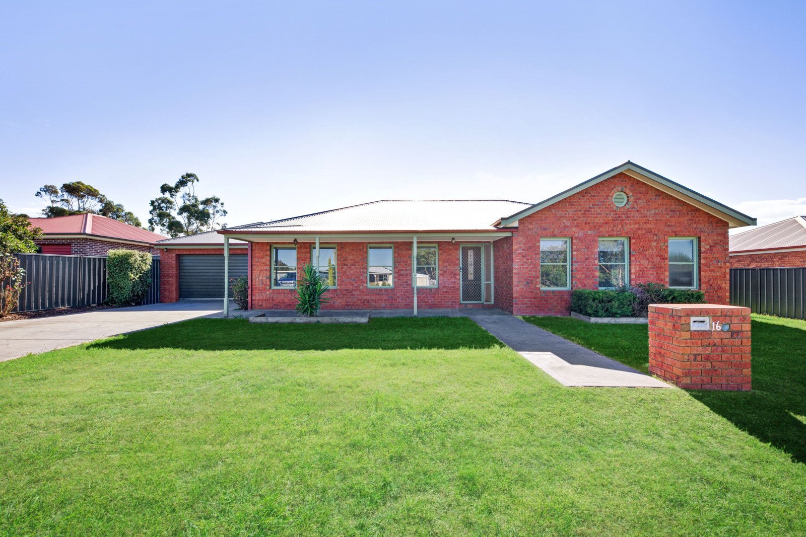 16 Sutton Street, Riddells Creek RT Edgar