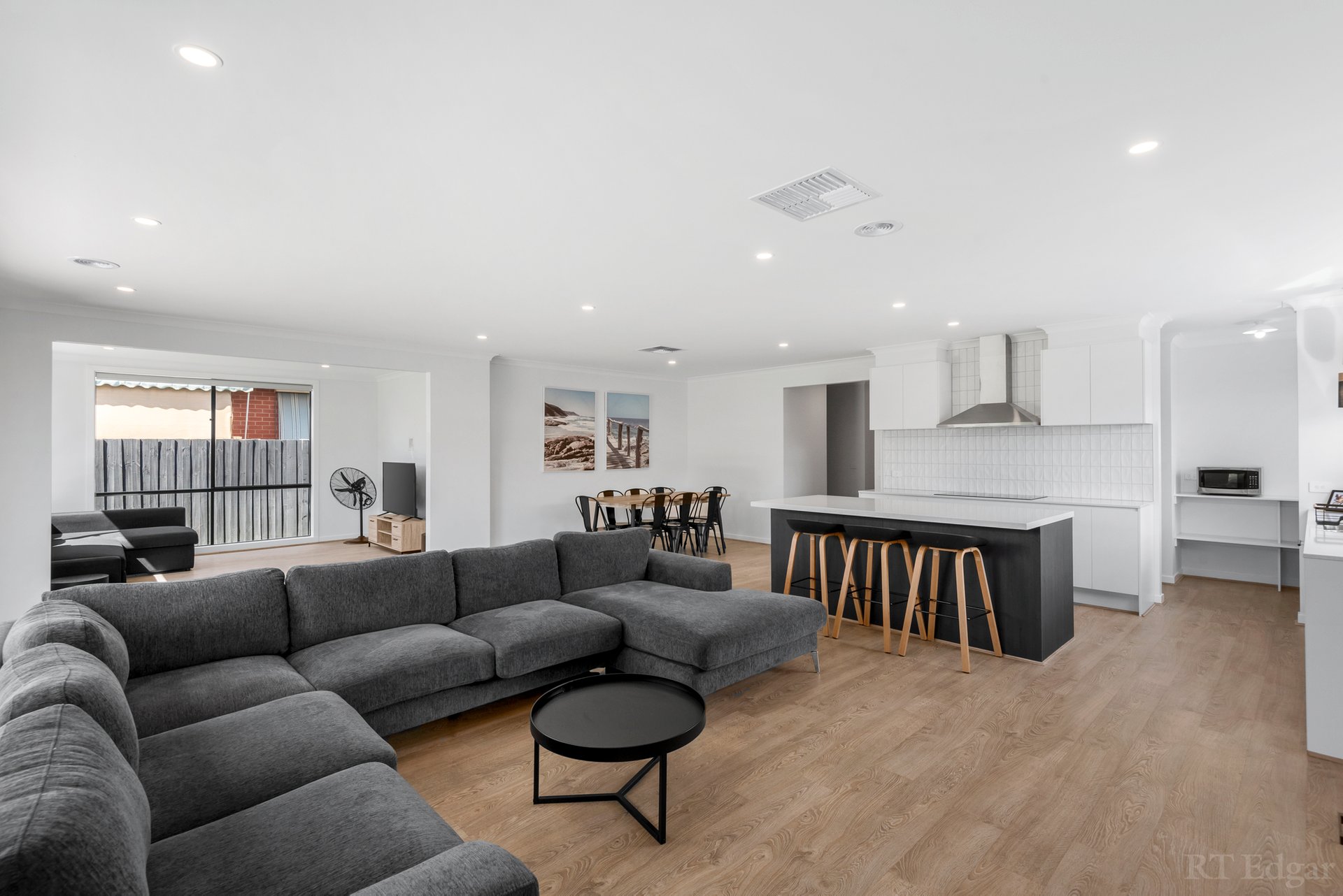 Property Gallery Thumbnail 2