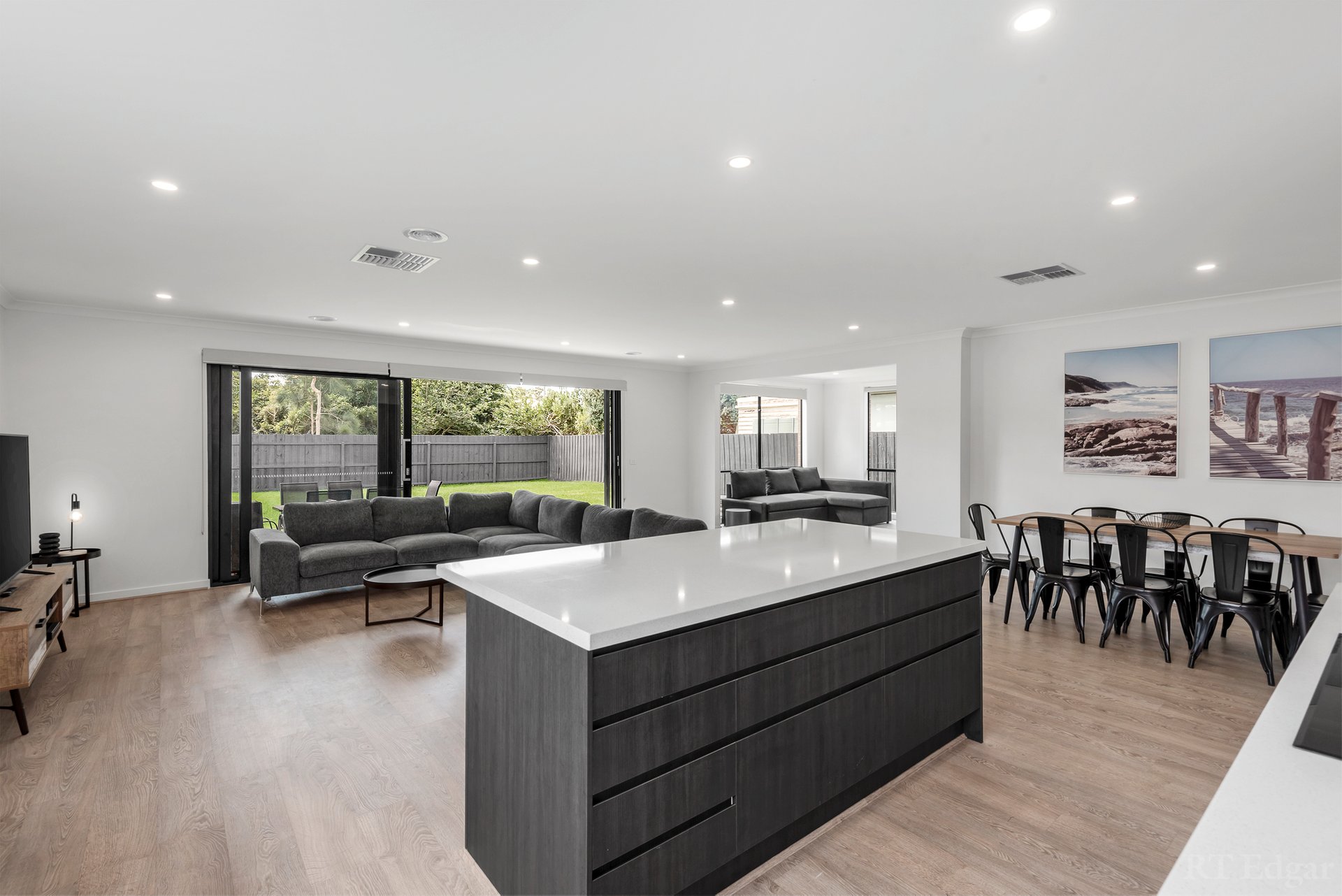 Property Gallery Thumbnail 5