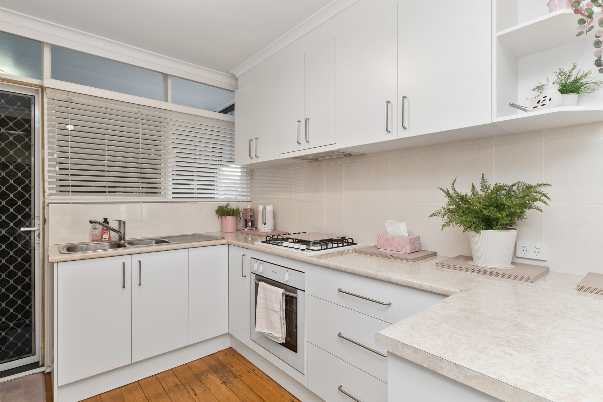 Property Gallery Thumbnail 7