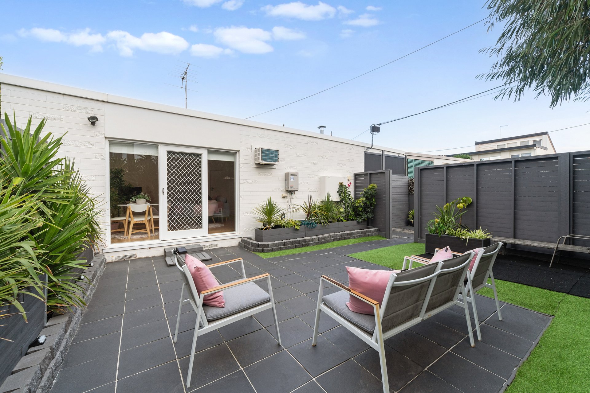 Property Gallery Thumbnail 10