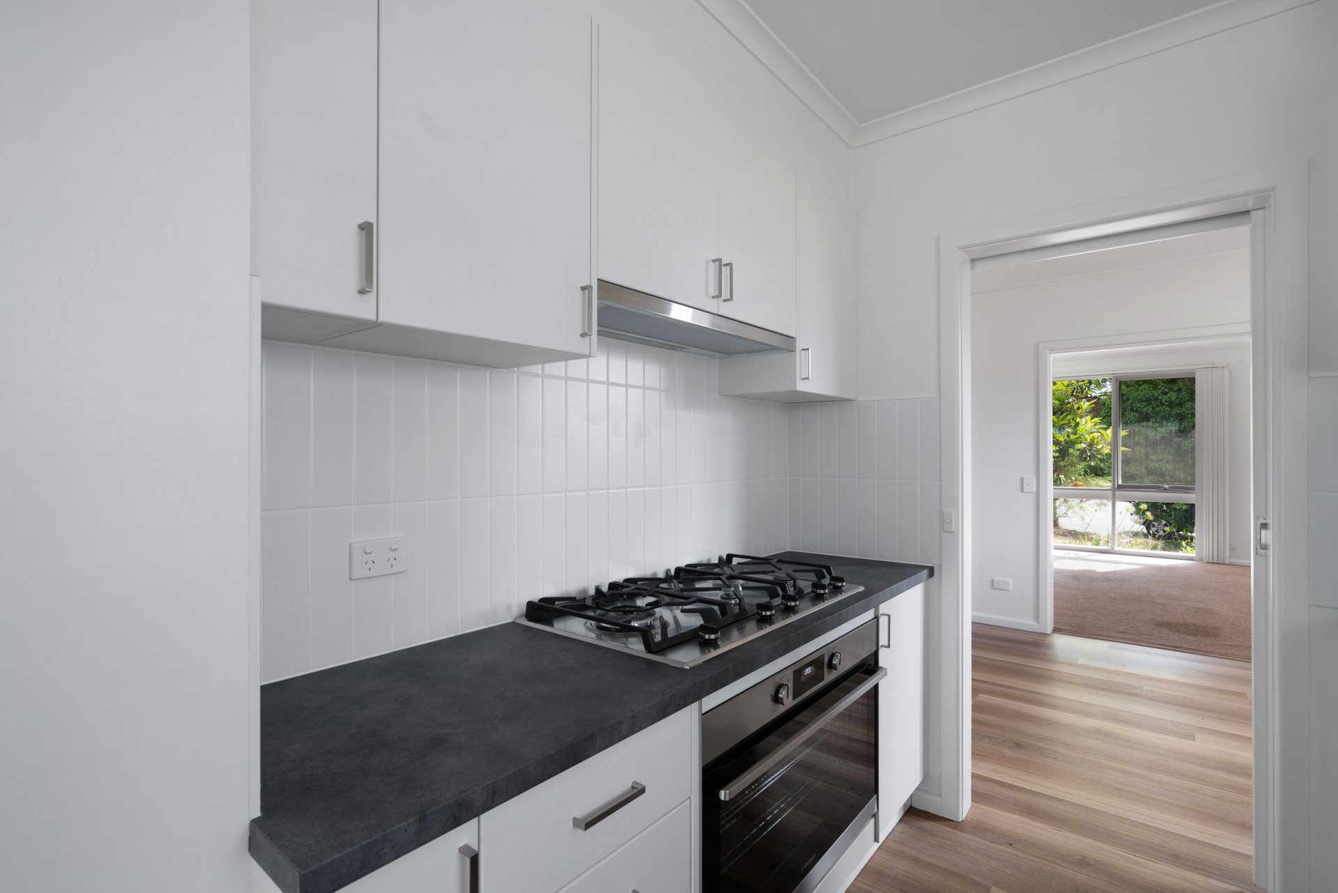 Property Gallery Thumbnail 6