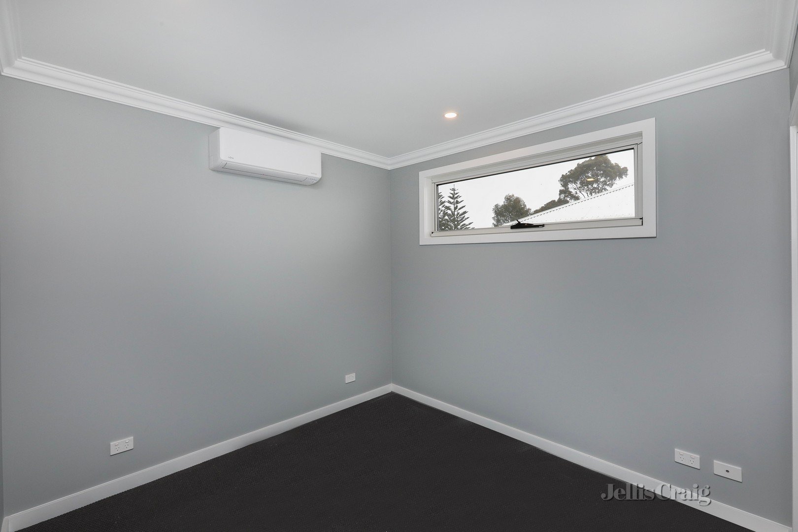 1/6 Thorpe Street, Newport image 8