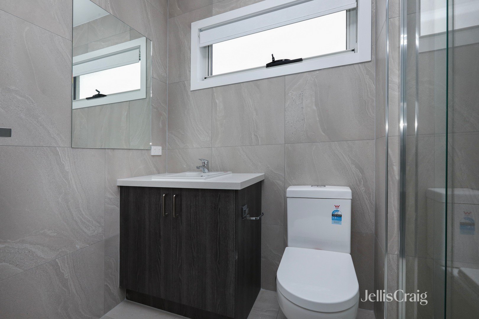 1/6 Thorpe Street, Newport image 13