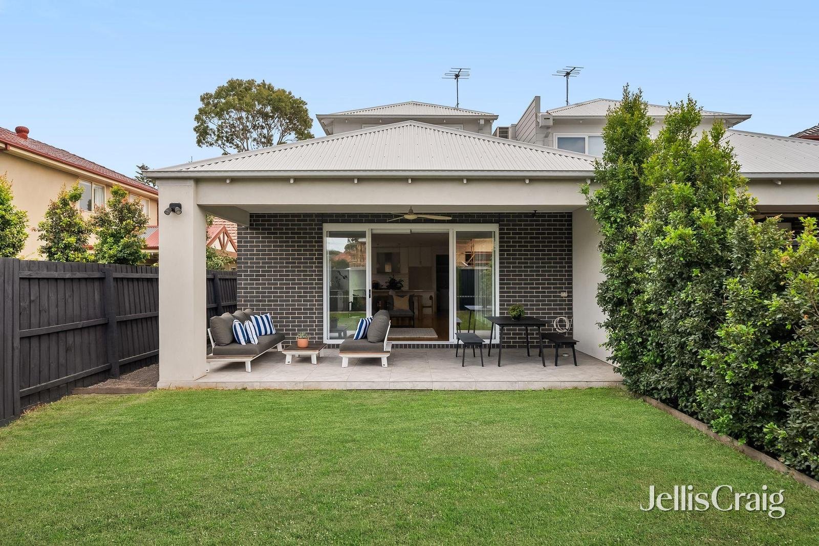 16 Thorpe Street, Newport image 21