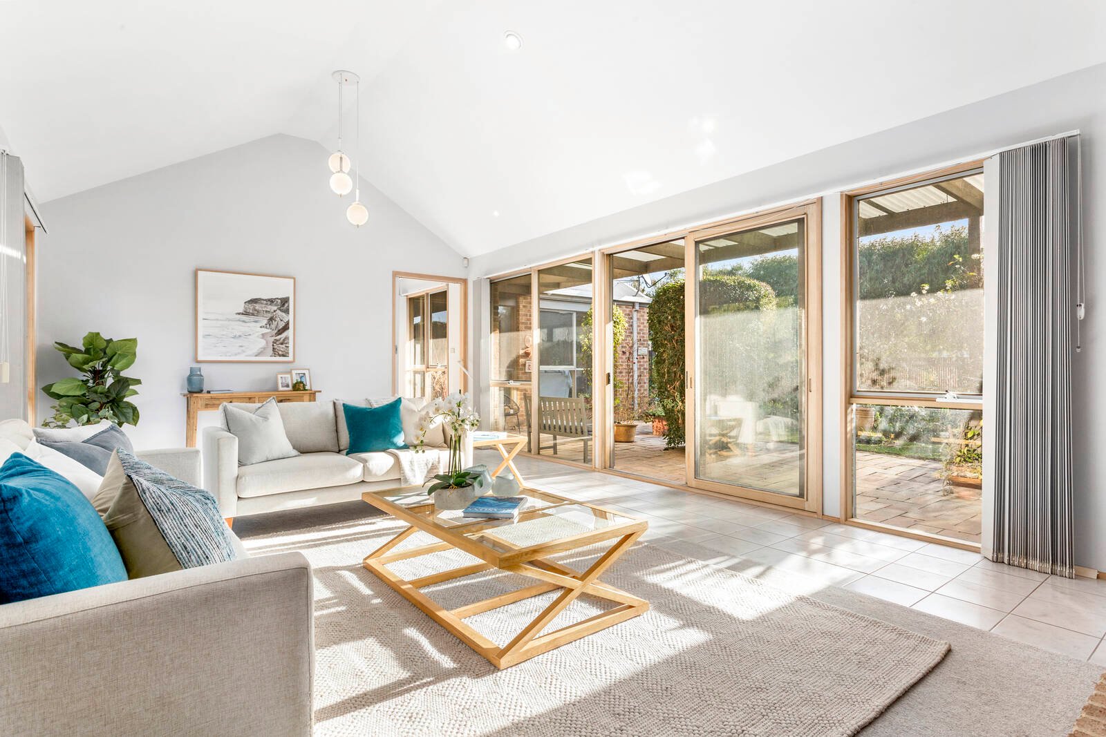 Property Gallery Thumbnail 3