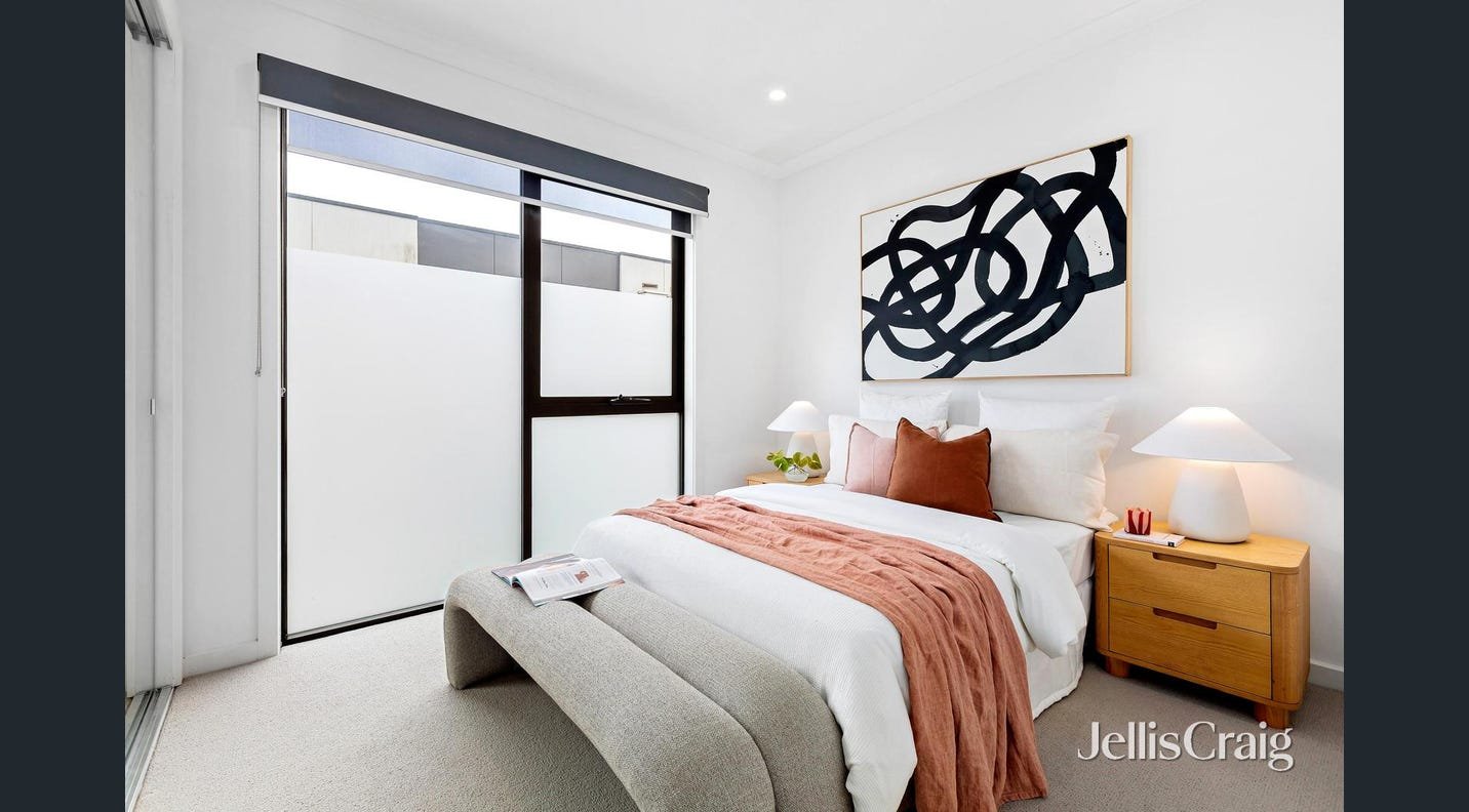 16 Tomkins Road, Port&nbsp;Melbourne image 10