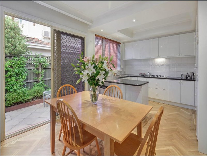 1/6 Torring Road, Hawthorn East image 4
