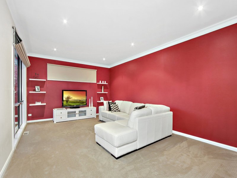 16 Tudor Drive, Mooroolbark image 3