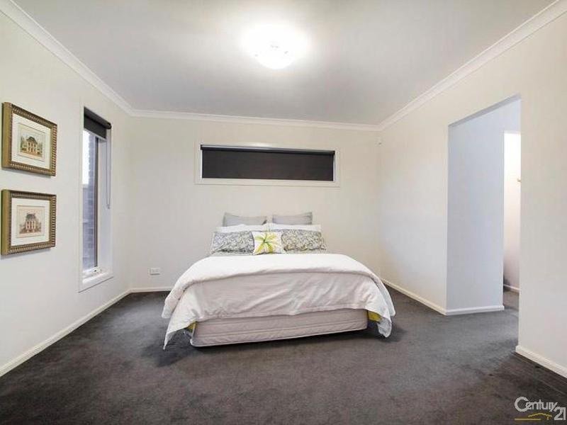 16 Vacation Way, Point Cook image 8