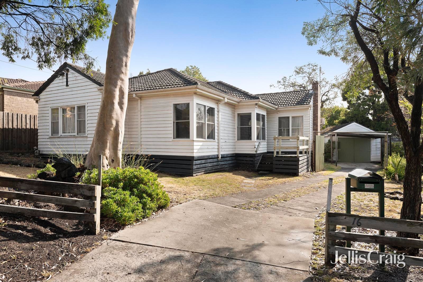 16 Viviani Crescent, Heathmont image 1