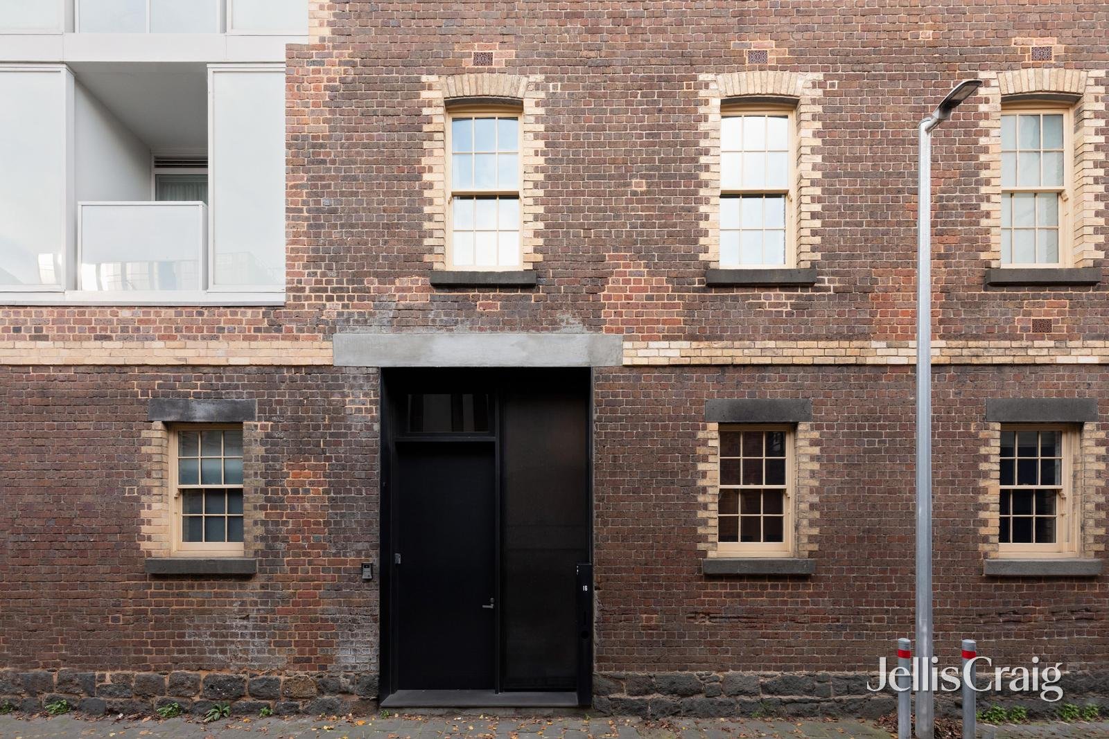 16 Waterloo Road, Collingwood image 1