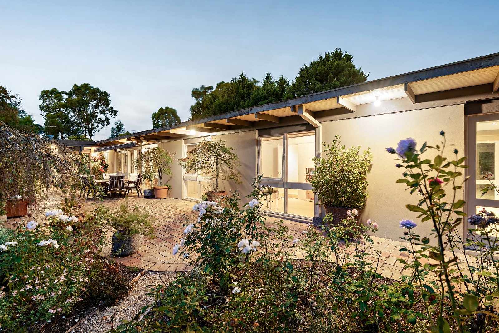 Property Gallery - Main Image