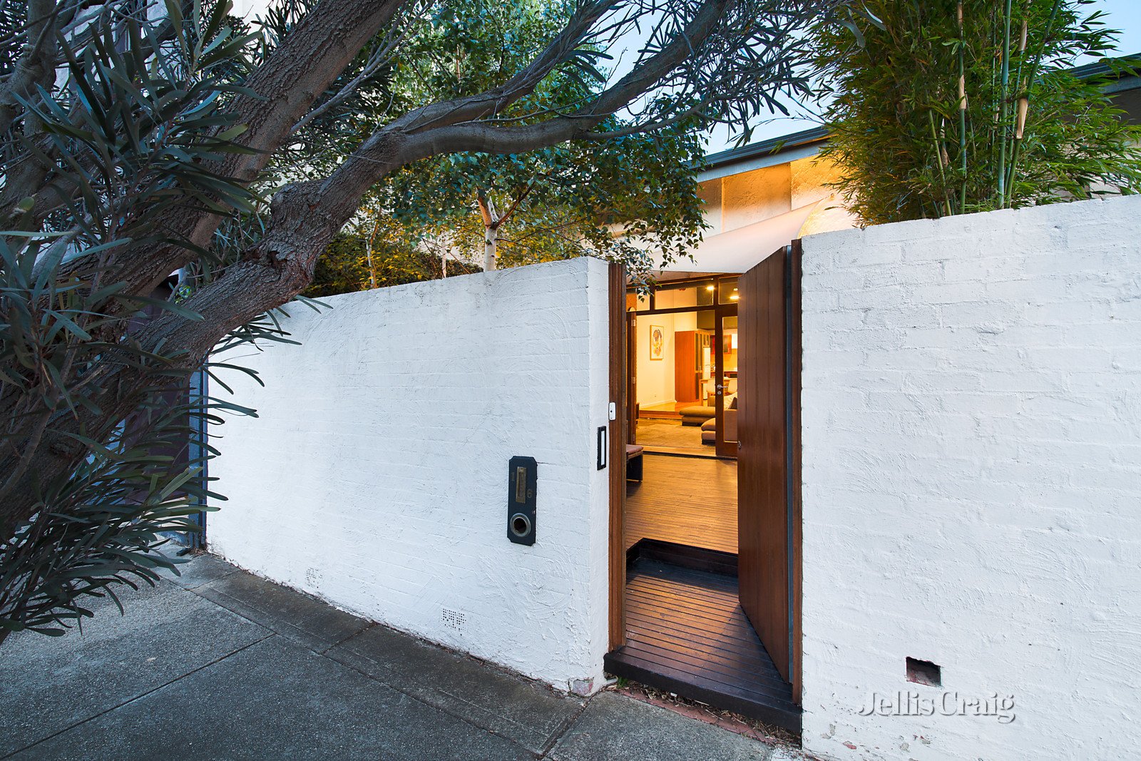 1/6 Westfield Street, Northcote image 18