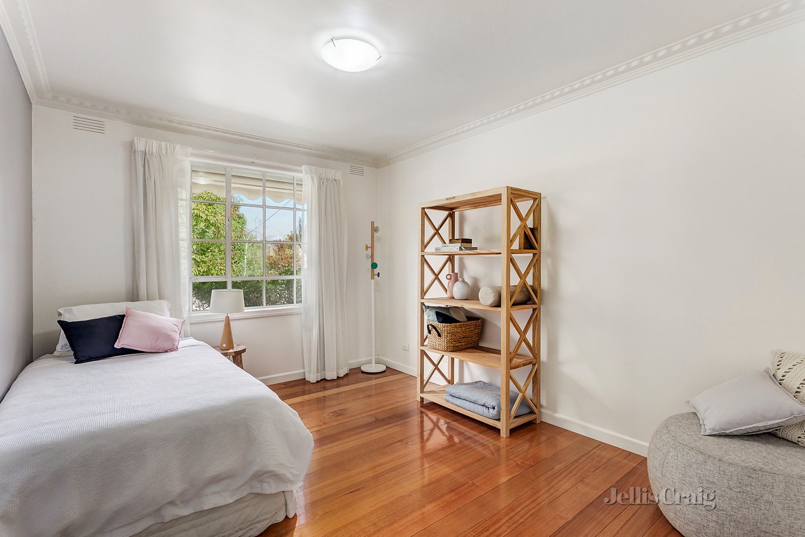 1/6 Westminster Street, Balwyn image 5