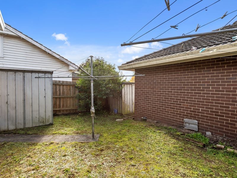 1/6 Wickham Road, Croydon image 6