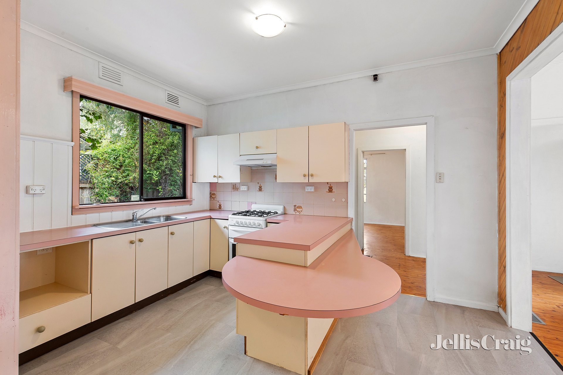 16 Wimpole Crescent, Bellfield image 2