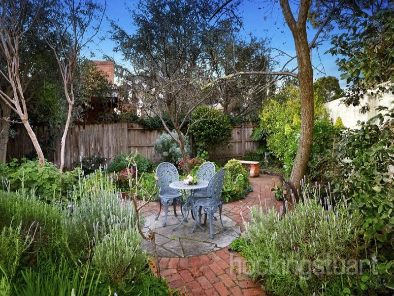 16 Woodville Street, Balwyn North image 8