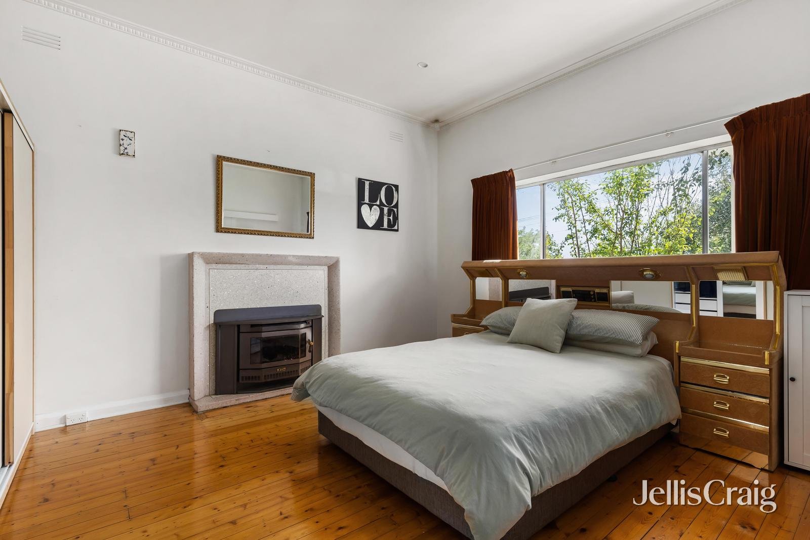 16 Woolcock Avenue, Kew&nbsp;East image 8