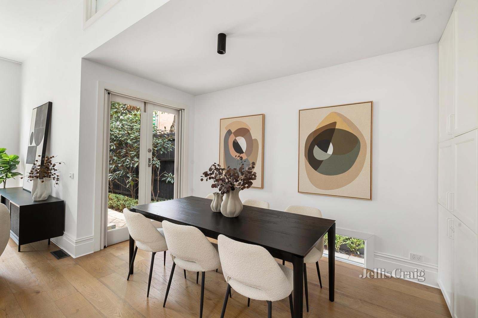 16 Wrexham Road, Prahran image 4