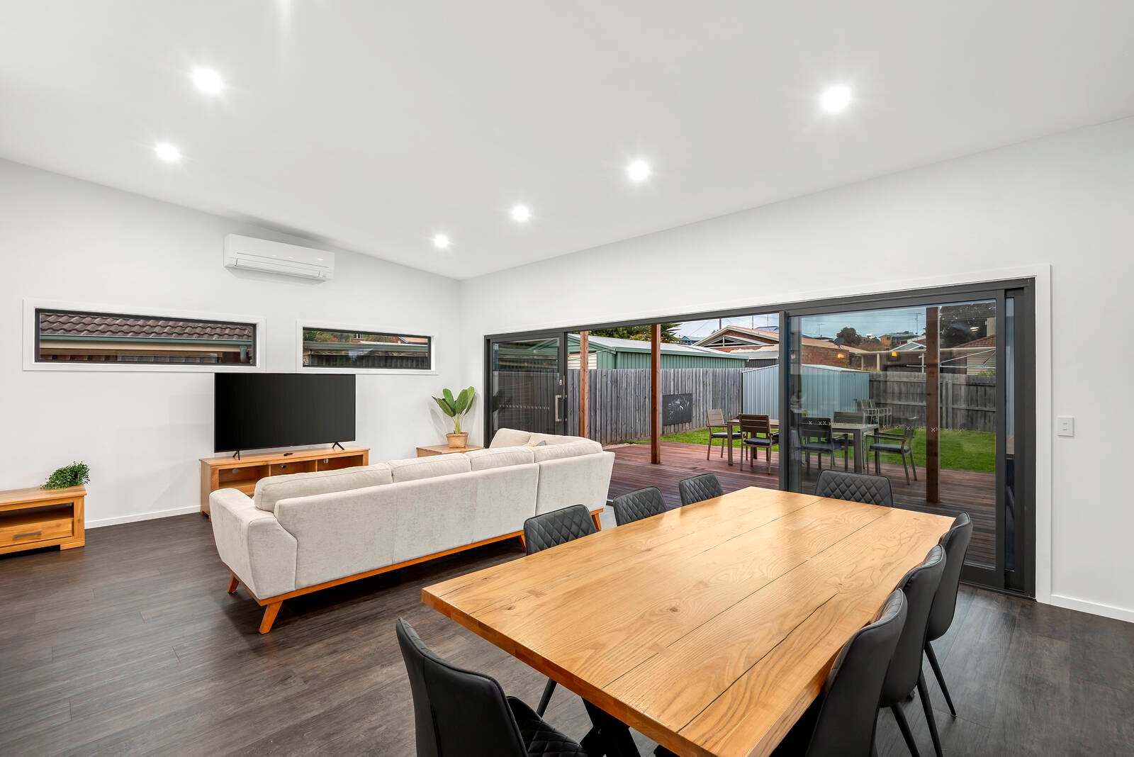 Property Gallery Thumbnail 5
