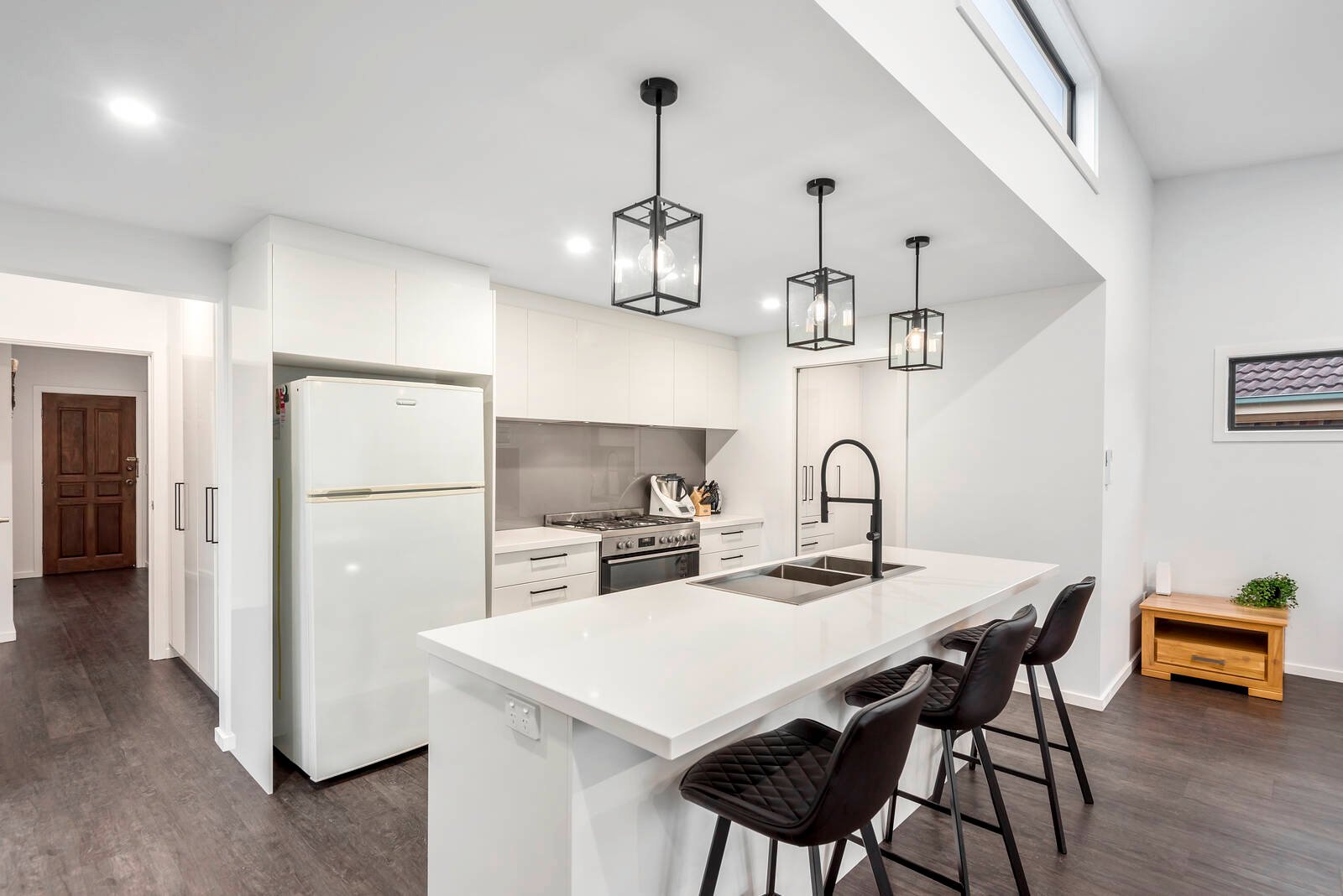 Property Gallery Thumbnail 7