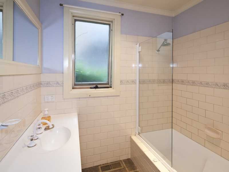 16 York Street, Geelong image 4