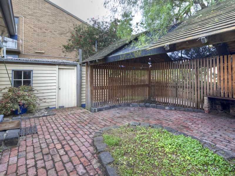 16 York Street, Geelong image 11