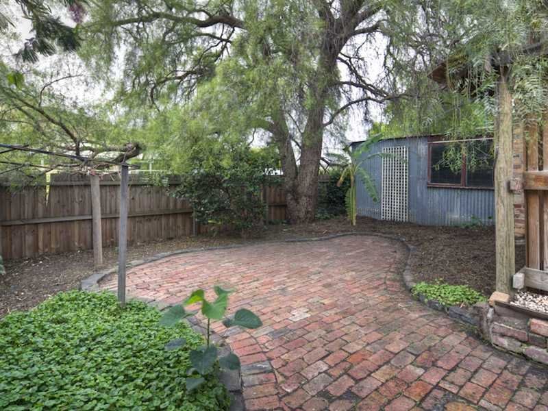 16 York Street, Geelong image 12