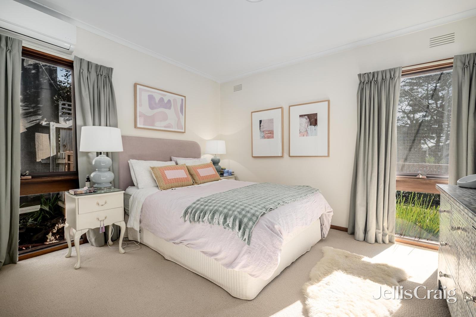 16 York Street, Glen Waverley image 7