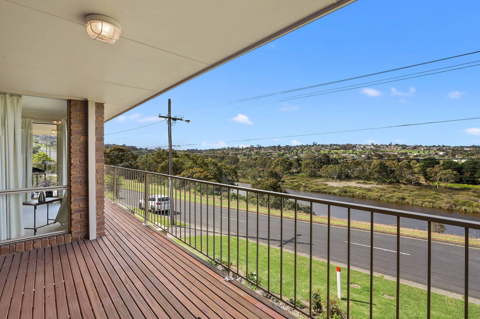 1 / 60 Barwon Boulevard Highton