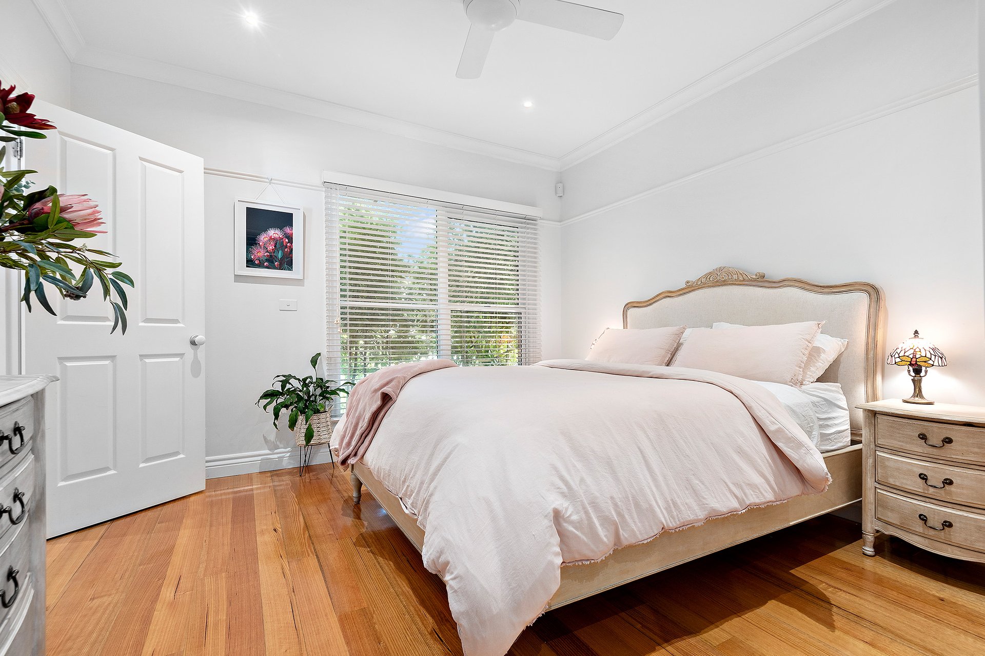 1/60 Durham Road, Surrey Hills image 7