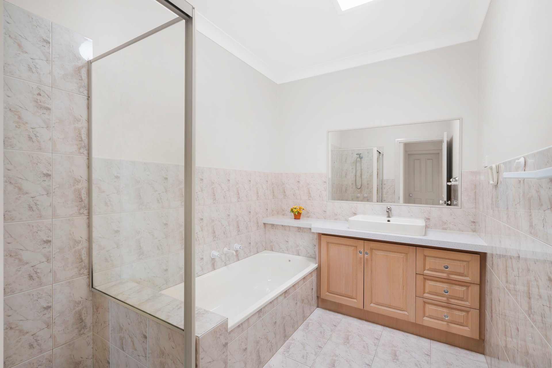 1/60 Franklin Road, Doncaster&nbsp;East image 6