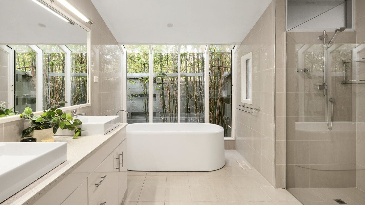 160 Lawrence Road, Mount Waverley image 6
