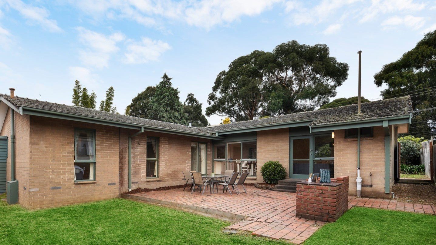 160 Lawrence Road, Mount Waverley image 9