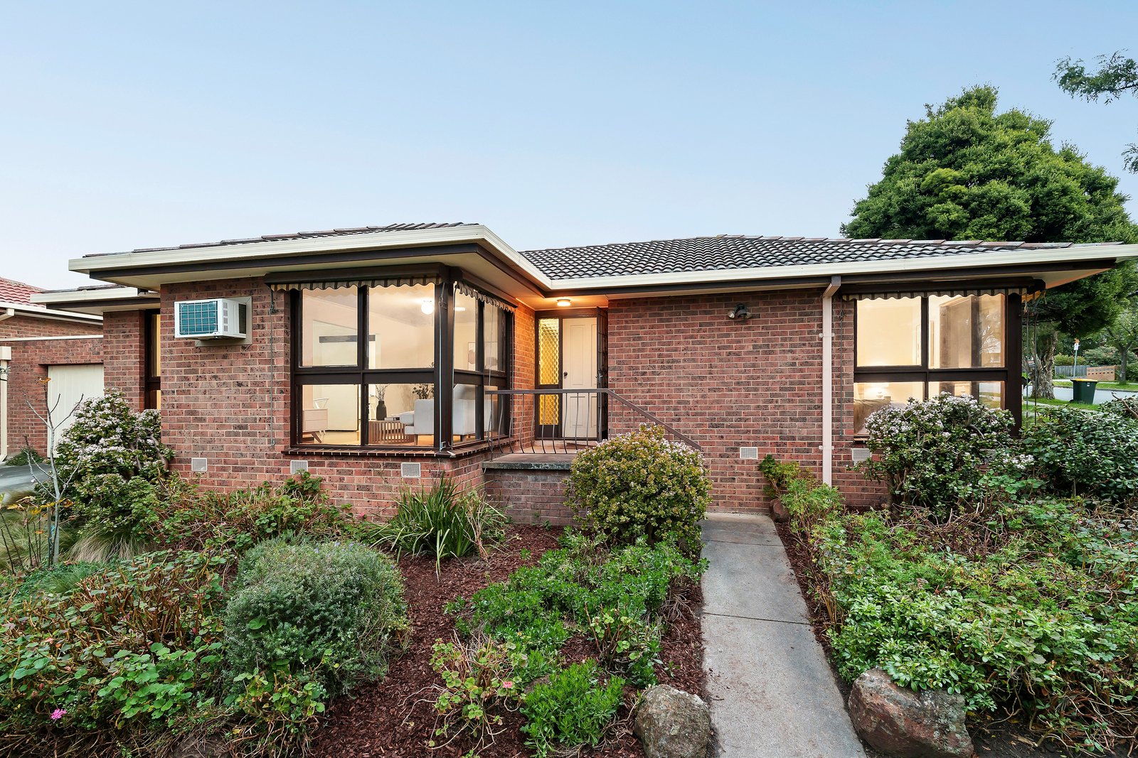 Property Gallery - Main Image