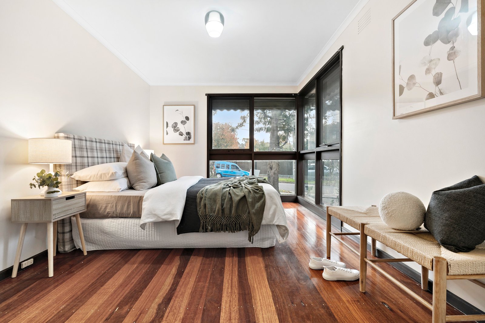 Property Gallery Thumbnail 7