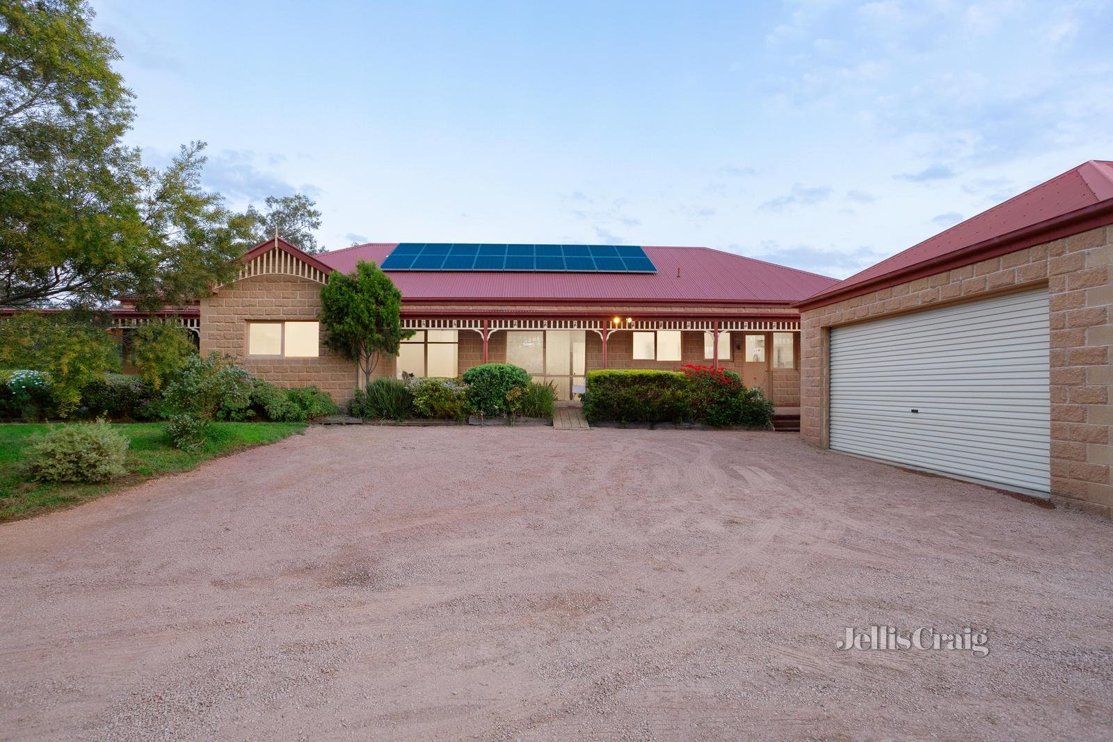 160 Rodger Road, Panton Hill image 4